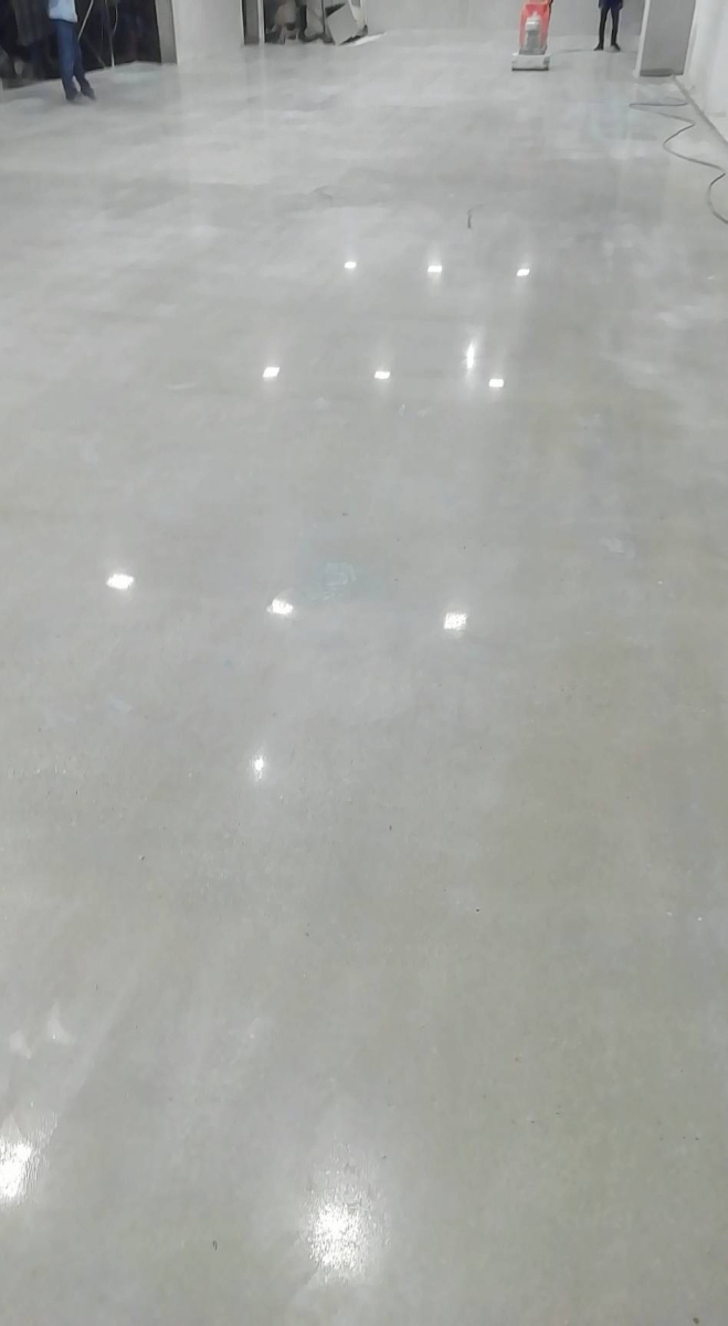 367604.jpg - Crytal floor