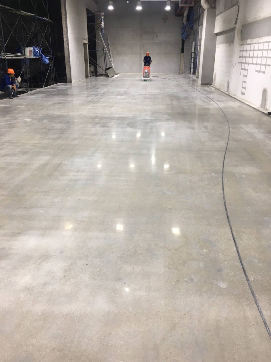 367613.jpg - Crytal floor