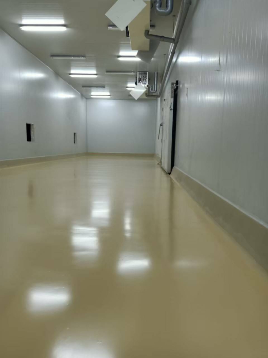 658102.jpg - โครงการ Epoxy Self Leveling Ptt เอกมัย-รามอินทรา