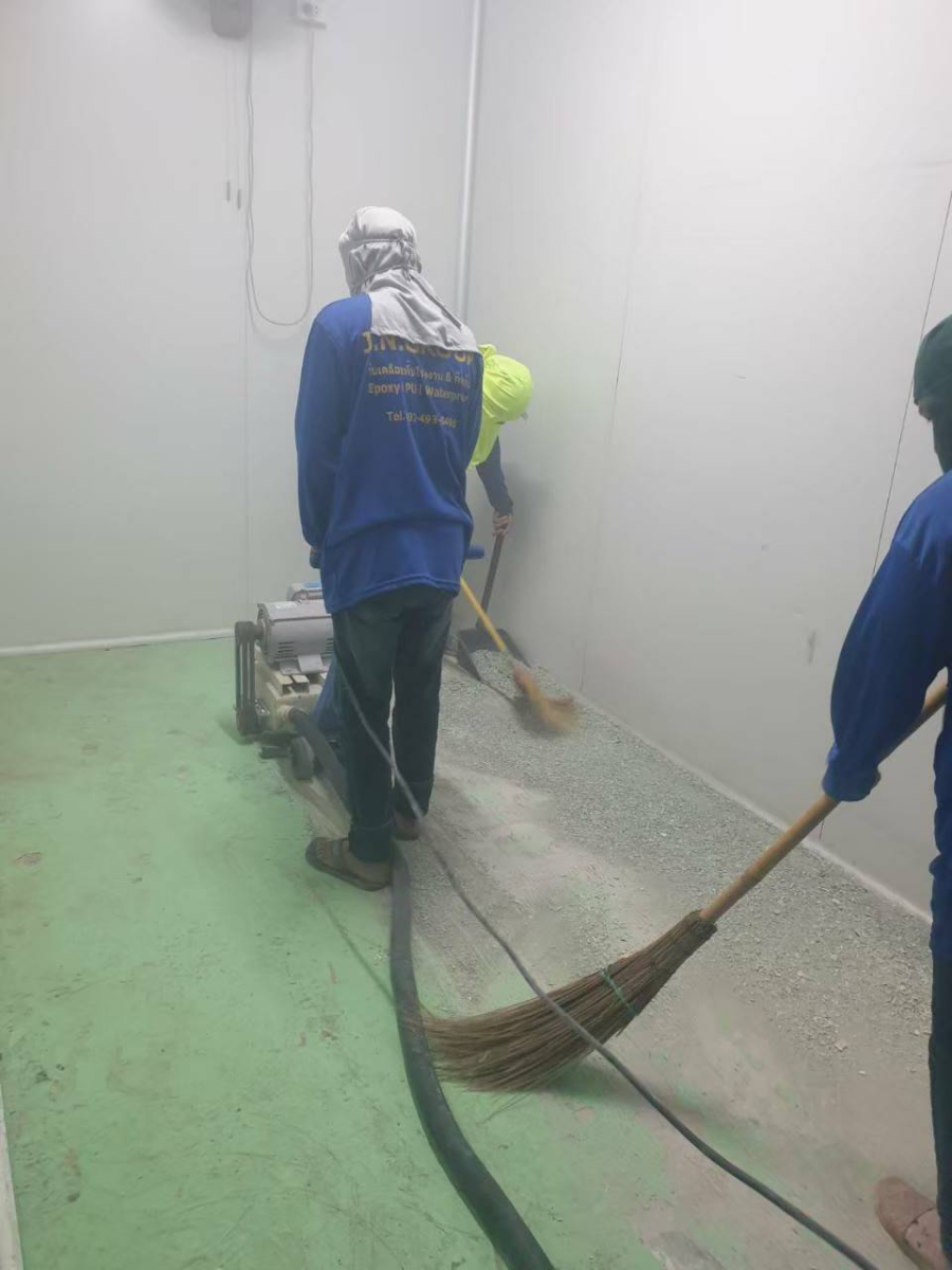 658113.jpg - โครงการ Epoxy Self Leveling Ptt เอกมัย-รามอินทรา