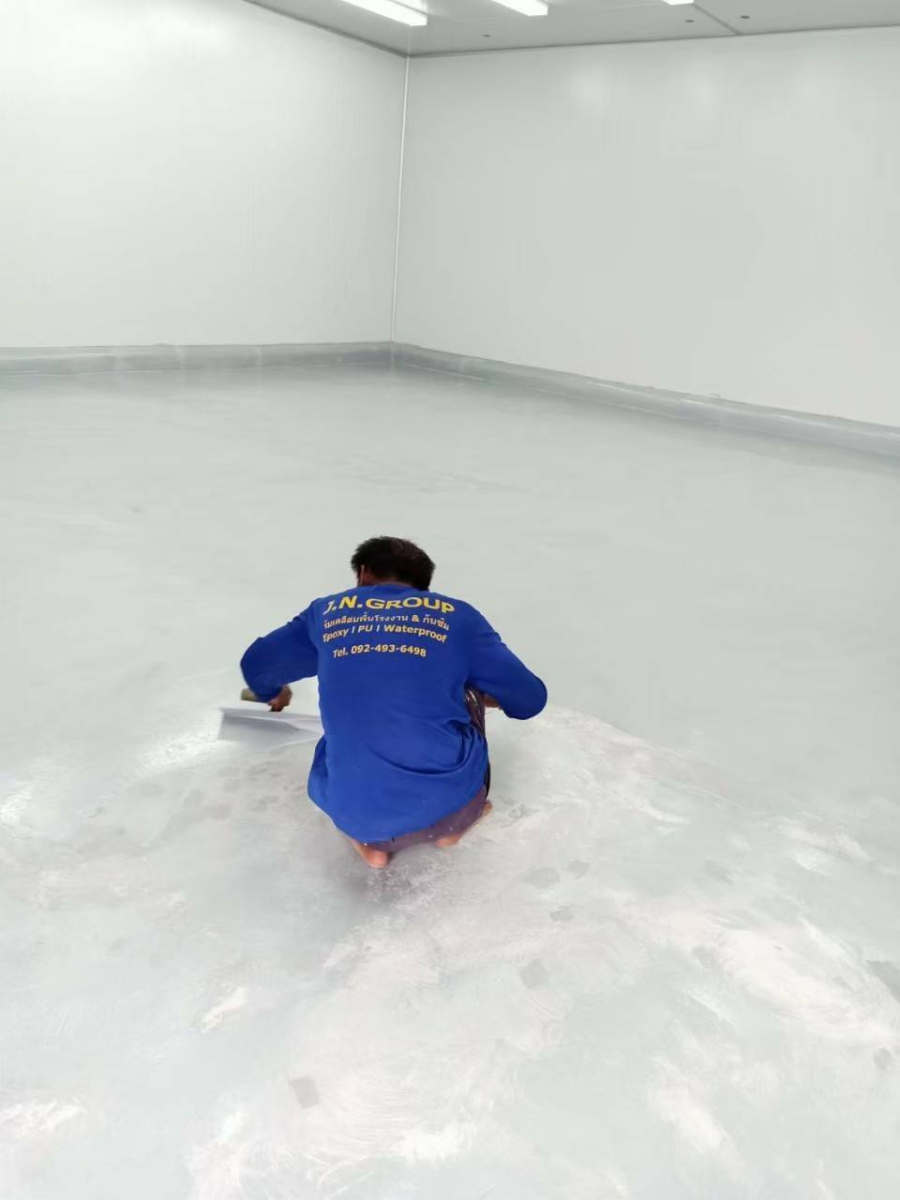 658126.jpg - โครงการ Epoxy Self Leveling Ptt เอกมัย-รามอินทรา